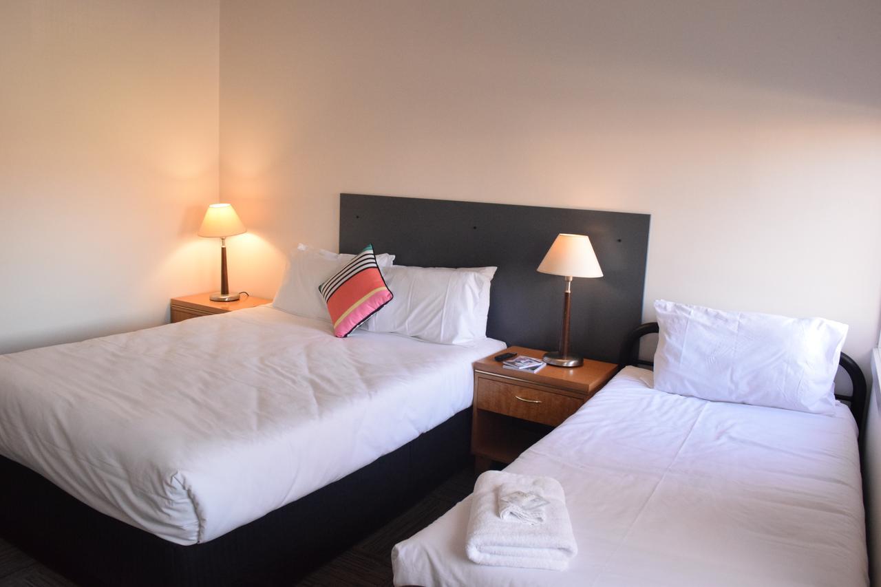Crown Cbd Motel - City Location ベンディゴ エクステリア 写真